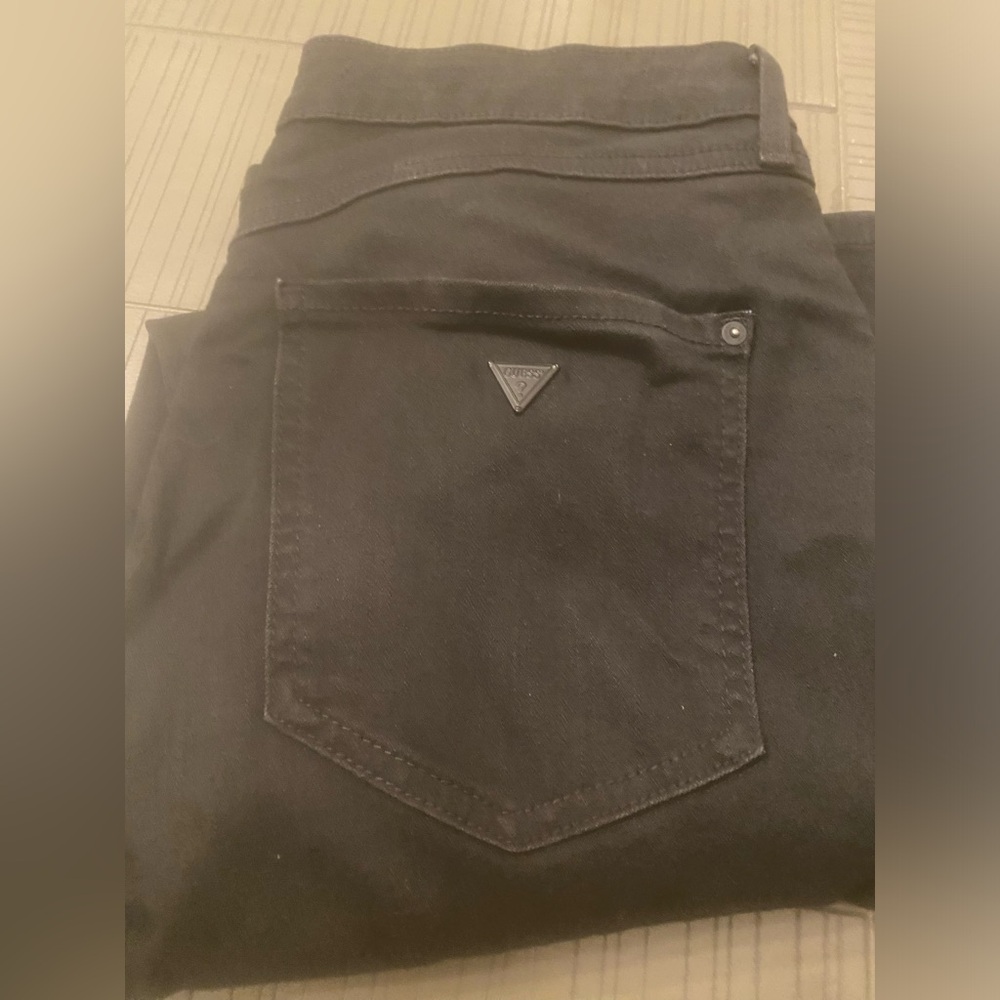 Women’s Black Guess Jeans